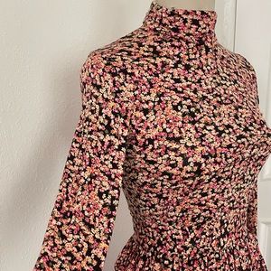 Floral Longsleeve Mock Neck/Turtle Top